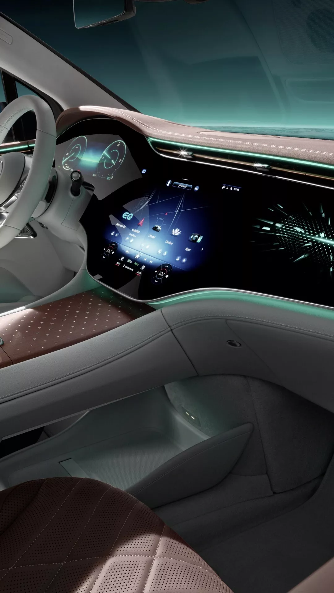 Model Mercedes-Benz EQE SUV 2023 č. 294 předvádí svůj elegantní design a pokročilé funkce